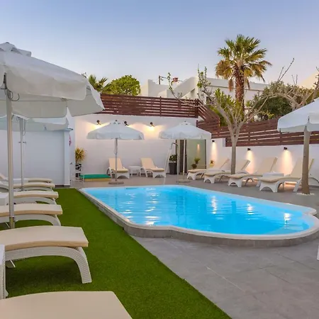 Spyros Apartments With Pool Kalamaki  Exterior photo